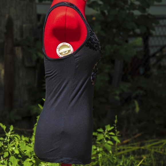 Sequined detail racerback tank top - Picture 2 of 4